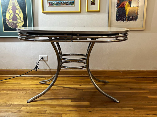 Oval dining table 47x32x29 - dining,