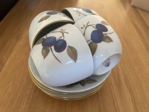 Royal worcester evesham - worcester,