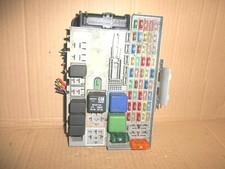 VAUXHALL ASTRA MK4 1998-2004 ZAFIRA MK1 1999-2005 UNDER DASH FUSE BOX 24412497