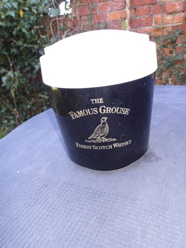 Famous grouse finest scotch - famous,