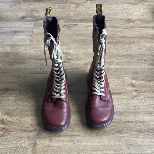 Rare martens aliysa - dr.,