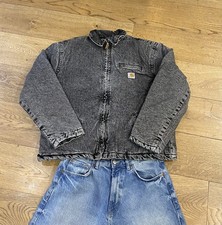 Carhartt Detroit-Style Jacket – Reworked – Size L – Black Washed Quilted Lining