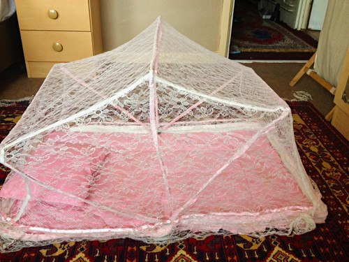 Pop mesh mosquito - mesh, netting