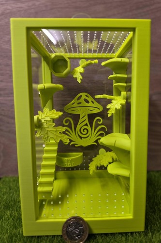 Printed jumping spider - printed,