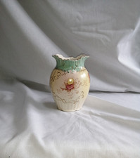 Elsie H&C F Victorian/Edwardian small vase.