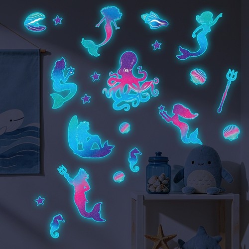 Removable glow dark sea - in,