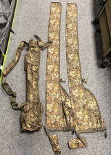 thinking anglers camfleck quiver and 2 rod sleeves carp fishing