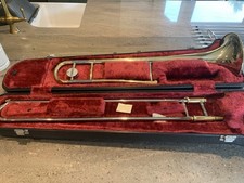 Yamaha YSL-354 Tenor Trombone with Mouthpiece and Hard Case