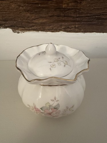 Vintage royal doulton lidded - vintage,