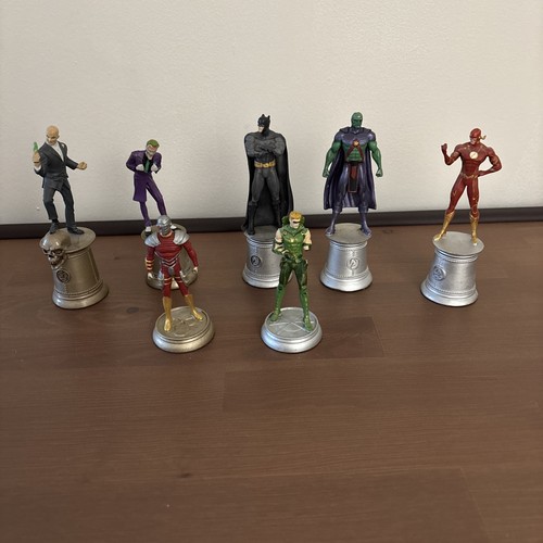 Eaglemoss chess piece - dc,
