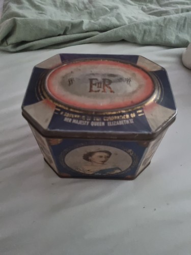 Vintage 1953 coronation - vintage,