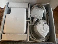 Genuine Apple 85W MagSafe A1172 Portable Power Adapter Charger. Boxed New.