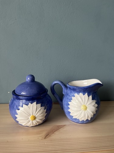 Vintage rayware blue daisy - blue,