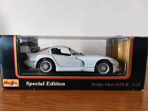 Maisto 1997 dodge viper - maisto,