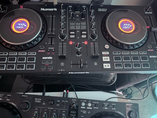 Numark mixtrack platinum - platinum, fx