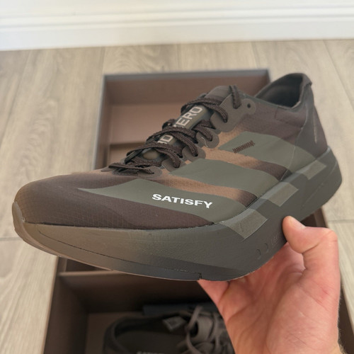 Adidas satisfy adizero - x,