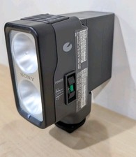 Sony HVL 20DW2 Halogen Video Light With Genuine Sony NP F970 Battery