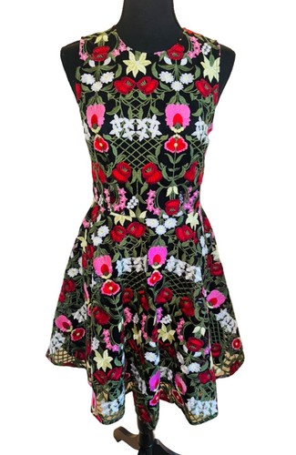Orsay floral embroidered - orsay,