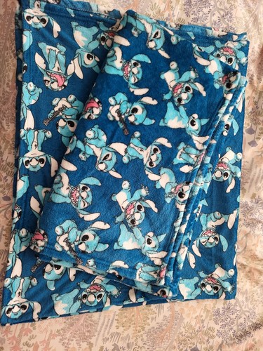 Disney stitch blankets - 2x,