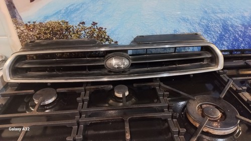Subaru legacy front - legacy, grille