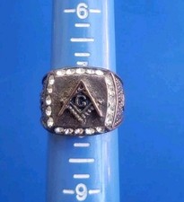 Vintage Gold Tone Ring with