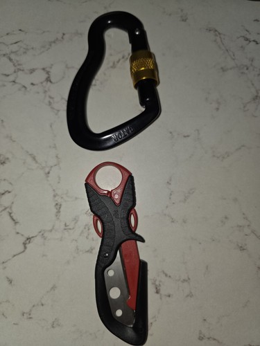 Small screw gate - small, and