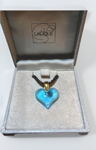 Stunning lalique blue crystal - stunning,