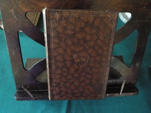 Antique book odhams - odhams,