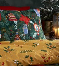 New Furn Christmas Deck the