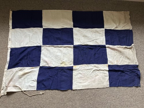 Signal flag november vintage - november.,