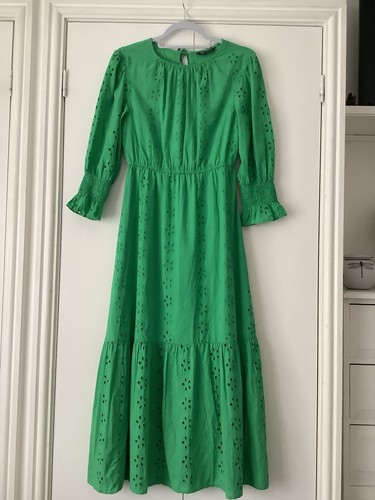 Holly willoughby broderie - willoughby,