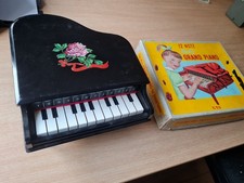 Vintage Retro Boxed Toy 12 Note Baby Grand Piano in Black