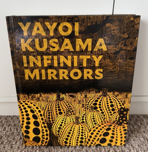 Yayoi kusama infinity - yayoi,