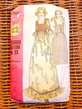 Vintage 1970s Family Circle