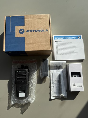 Brand new motorola uhf - brand,