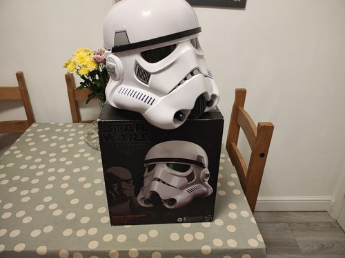Star wars black series - star,