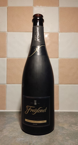 Empty freixenet cordon - empty,