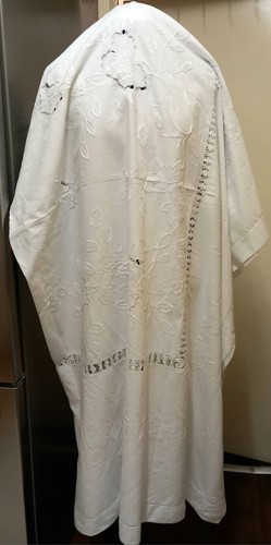 Vintage white embroidered - vintage,