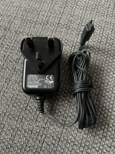 Genuine Motorola UK Charger