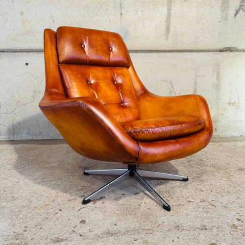 1970s danish egg - chair, –