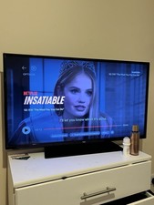 Bush 40 Full HD Smart LED TV (With Remote) Freeview Play