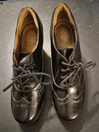 Clarks artisan black brogue - clarks,
