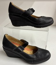 CLARKS STRUCTURED BLACK