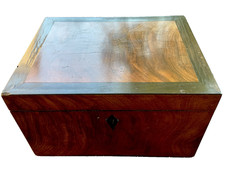 Victorian sewing box - crossbanded flame mahogany - 29.5cm x 23cm x 16.5cm