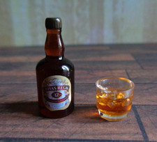 1:12 Dolls House Miniature 2pc