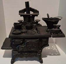 Old Fashion Cast Iron Crescent