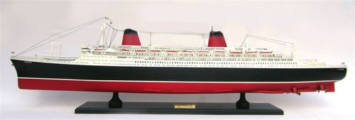 France ocean liner model - france, 40