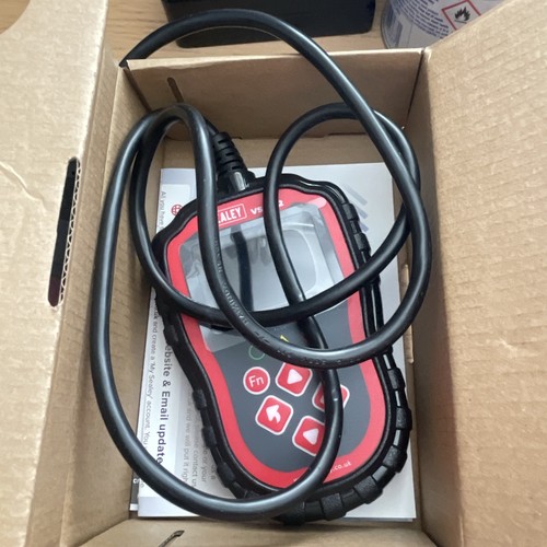 Sealey eobd code reader - eobd, live