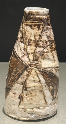 Signed vase artisan ceramic - signed,