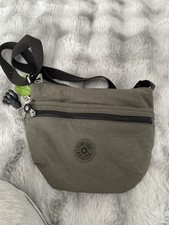 Kipling Arto Green Canvas
